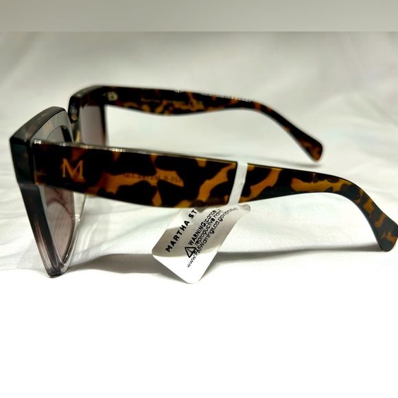 🕶️ 1/15$ or 2/25$ 🕶️ | MARTHA STEWART SUNGLASSES - Picture 2 of 3